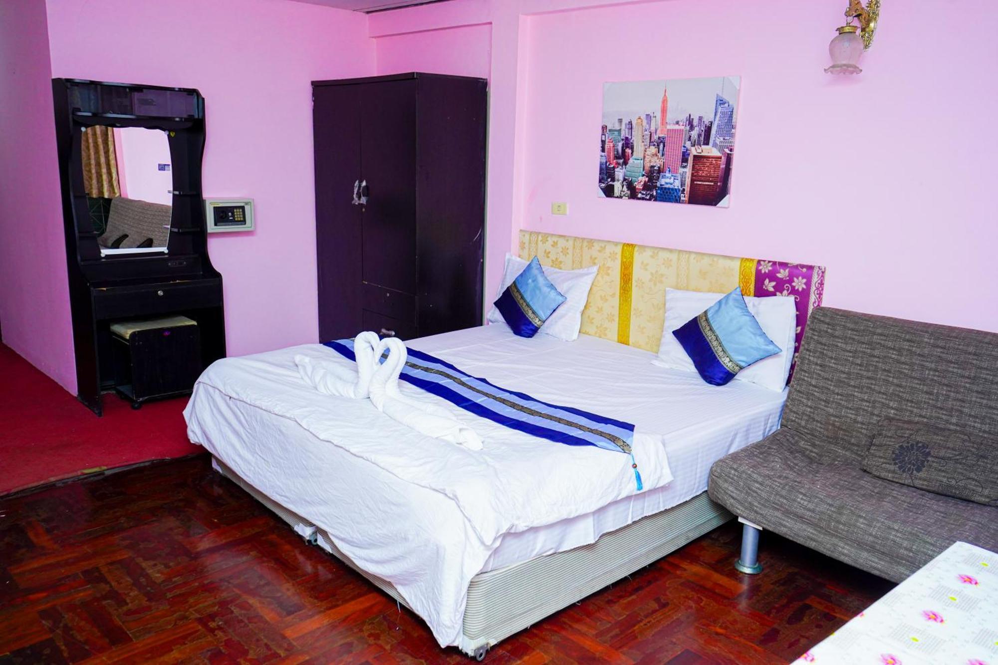 Encore Sea View Pattaya Exterior photo